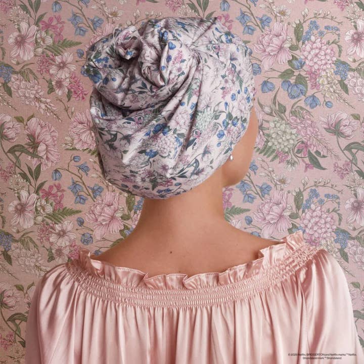 Bridgerton x Kitsch Satin Lined Shower Cap