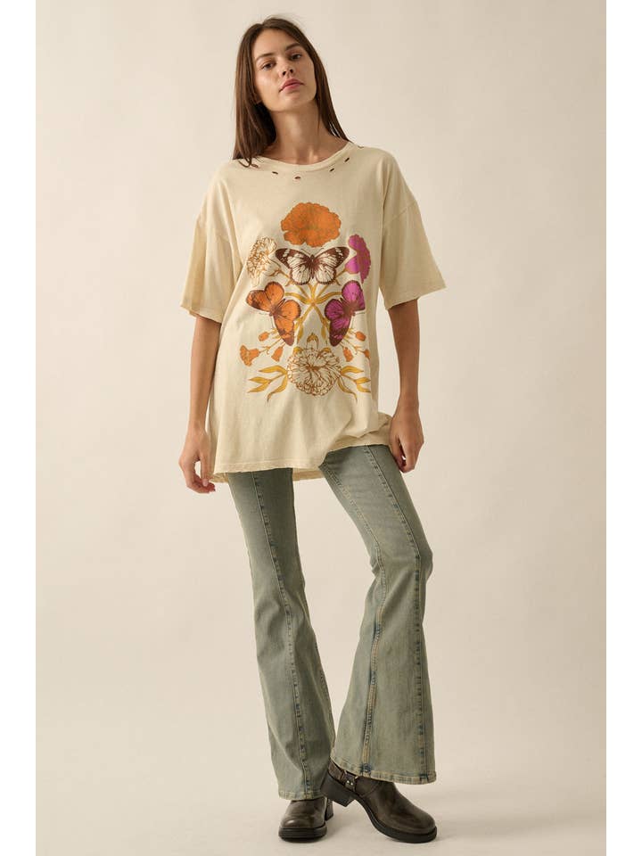 Promesa Butterfly Oversized Tee