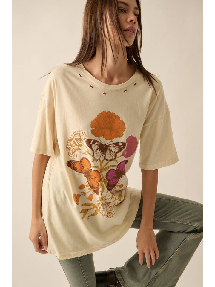 Promesa Butterfly Oversized Tee