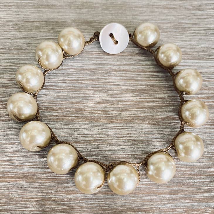 Twist Style Glass Pearl Bracelet