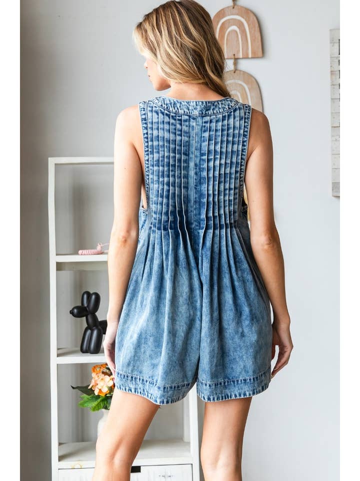 Veveret Pleated Denim Romper