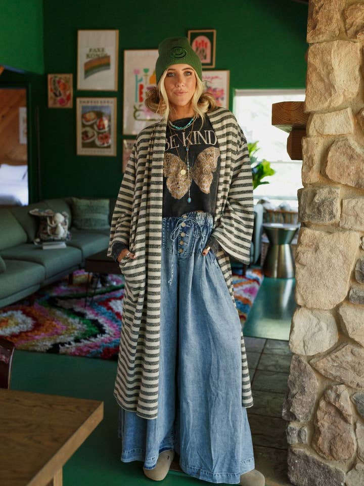 Three Bird Nest Endless Love Cardigan