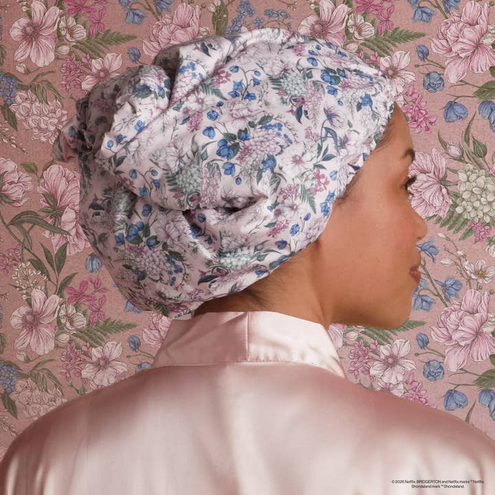 Bridgerton x Kitsch Satin Lined Shower Cap