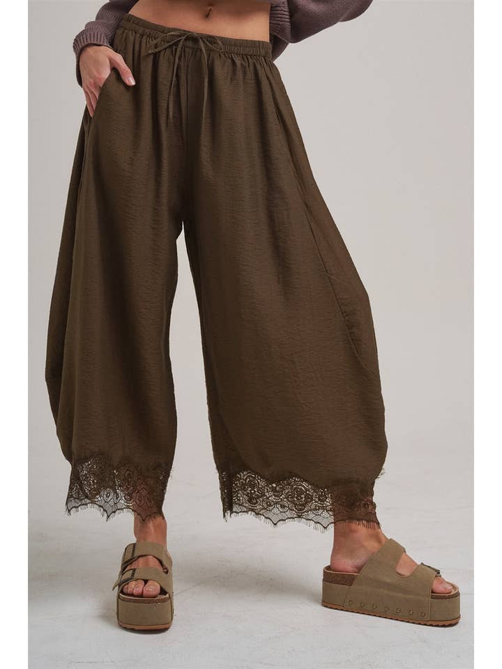 Balloon Leg Lace Hem Pants