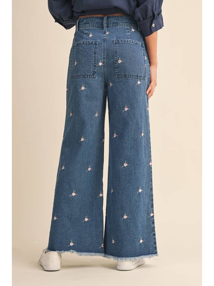 Klesis Floral Embroidered Denim Pants