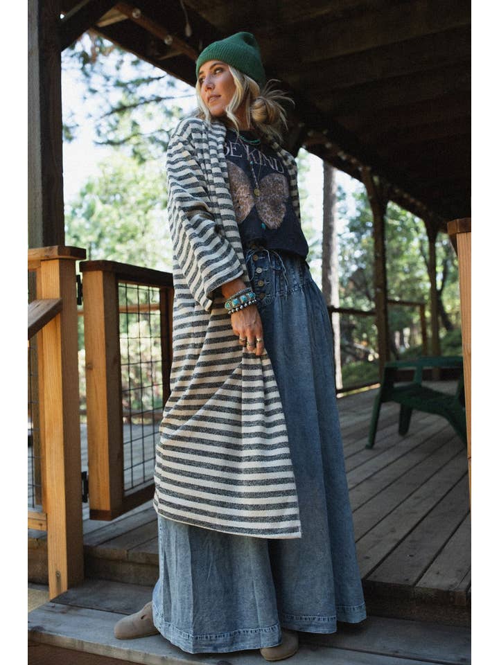 Three Bird Nest Endless Love Cardigan