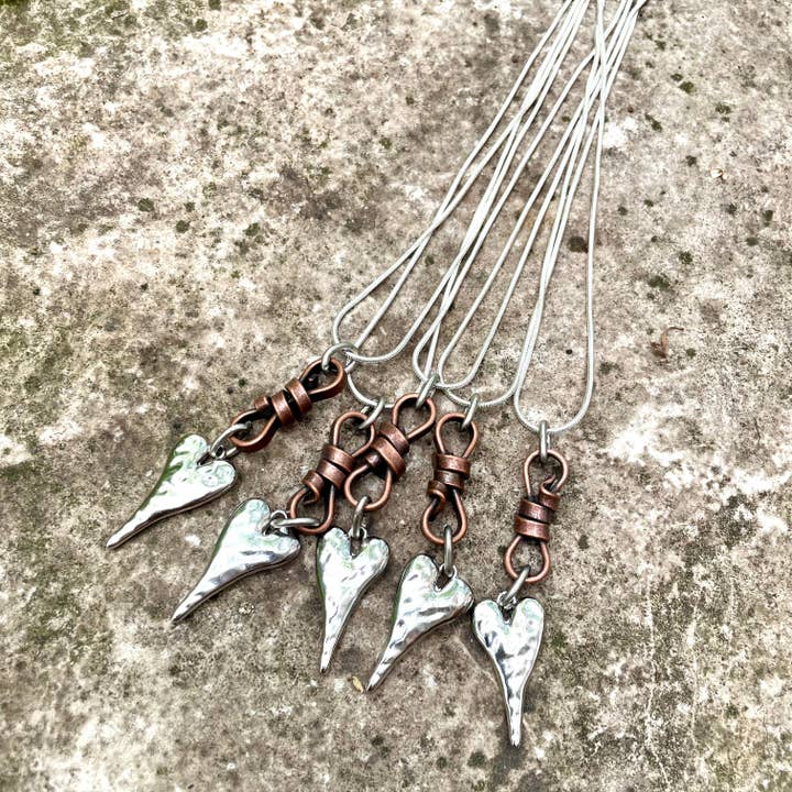 Hearts Open Chain Necklace