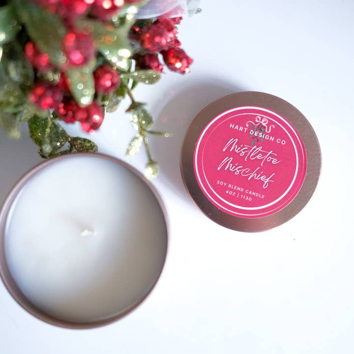 Mistletoe Mischeif 4oz Candle