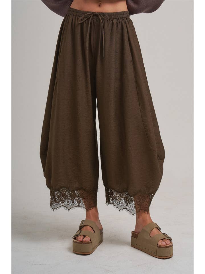 Balloon Leg Lace Hem Pants