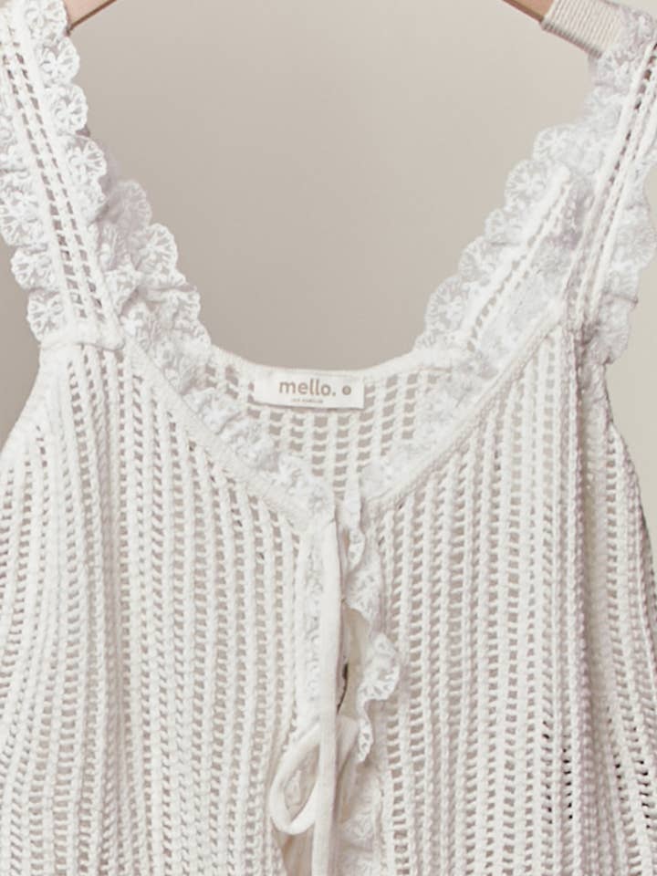 Lace Trim Sleeveless Knit Vest