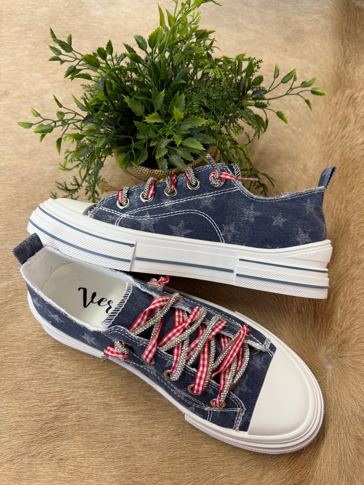 Very G Aman Stars Double Sneaker