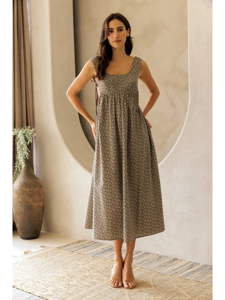 Storia Floral Sleeveless Midi Dress