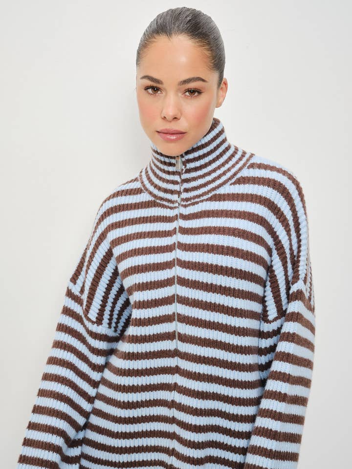 Pretty Garbage Zane Mock Neck Zip Up