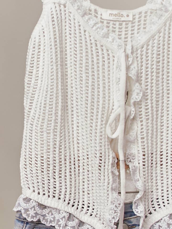 Lace Trim Sleeveless Knit Vest