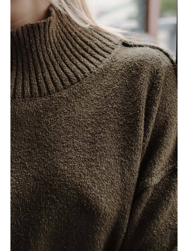 Promesa Textured Knit Mock Neck Sweater