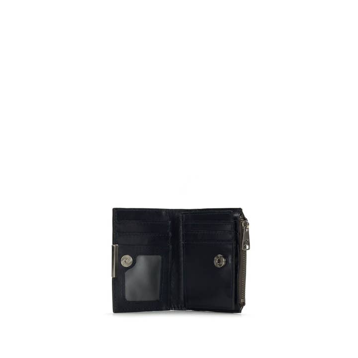 Patricia Nash Busalla Wallet