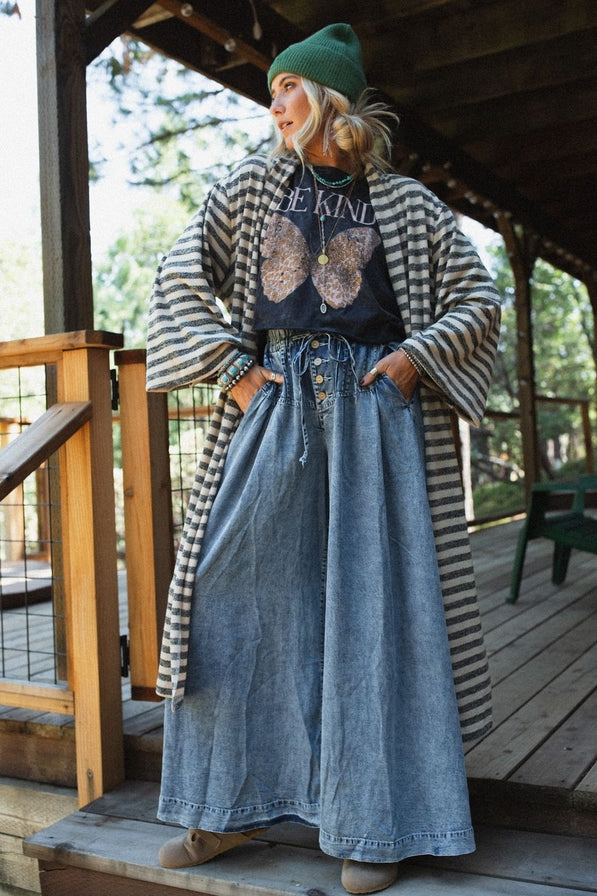 Three Bird Nest Endless Love Cardigan