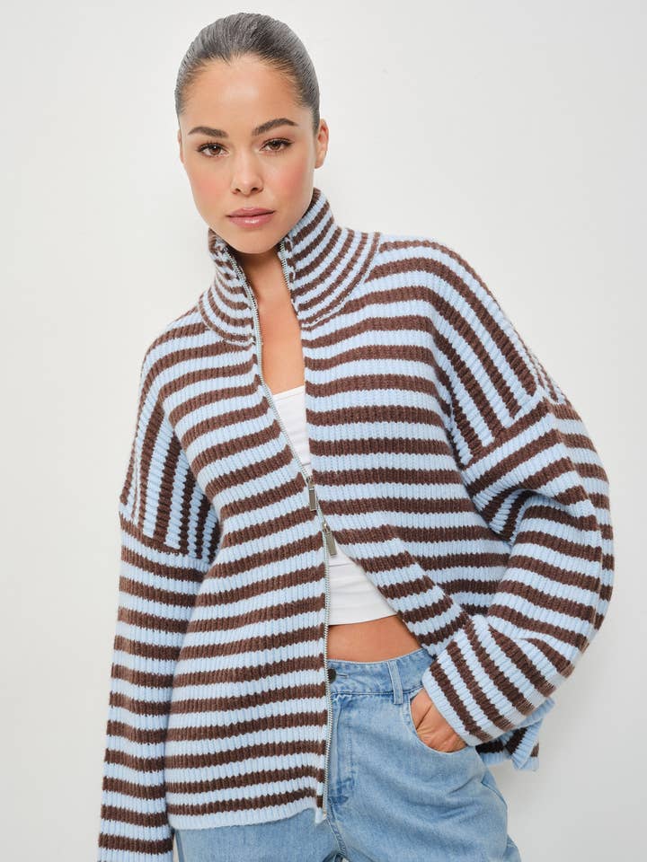 Pretty Garbage Zane Mock Neck Zip Up