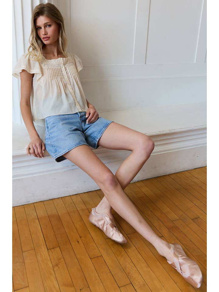 Lace Trim Pintuck Blouse