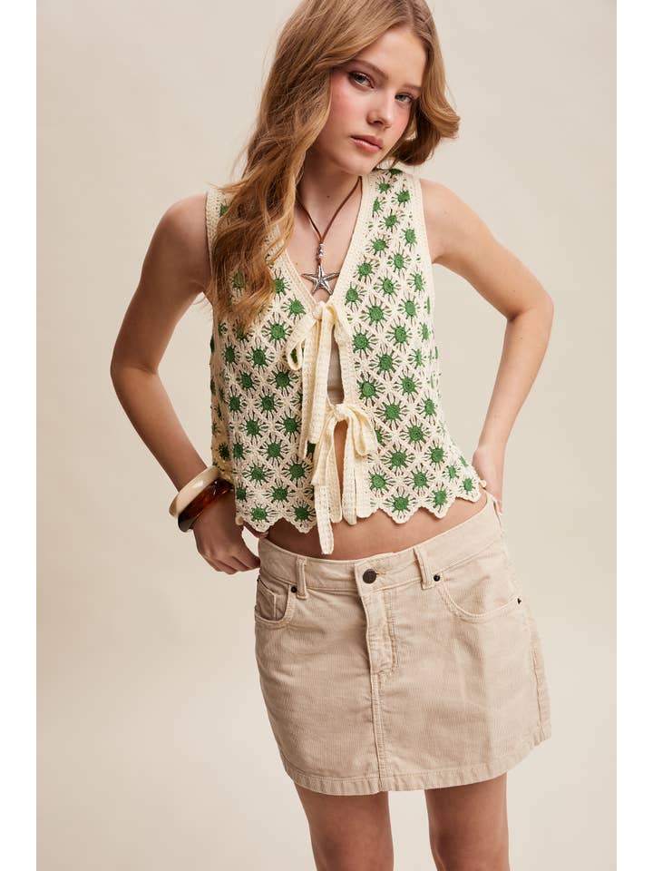 Listicle Daisy Crochet Vest